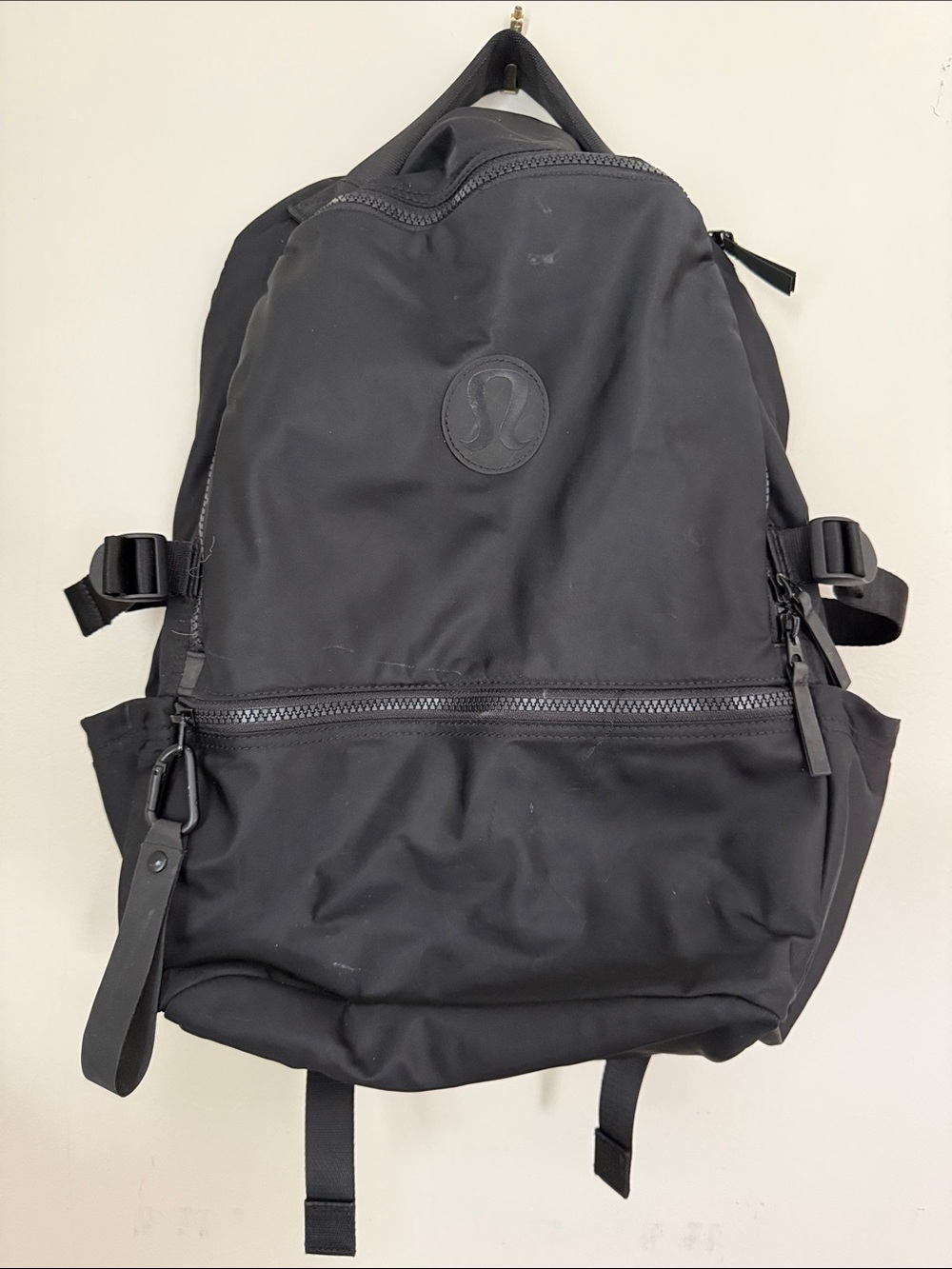 lululemon athletica Men's Black Compact Backpack
